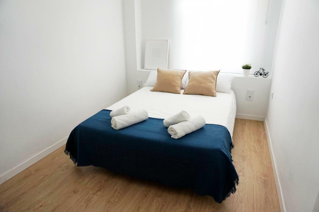 Ronda Chic Apartments - C/ Lauria - Centro Ciudad Luaran gambar